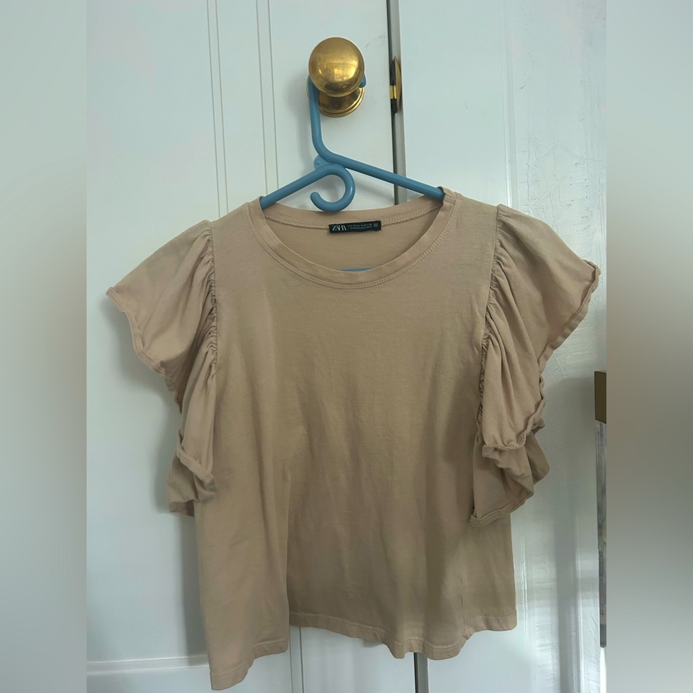 BEIGE RUFFLE TOP FROM ZARA
